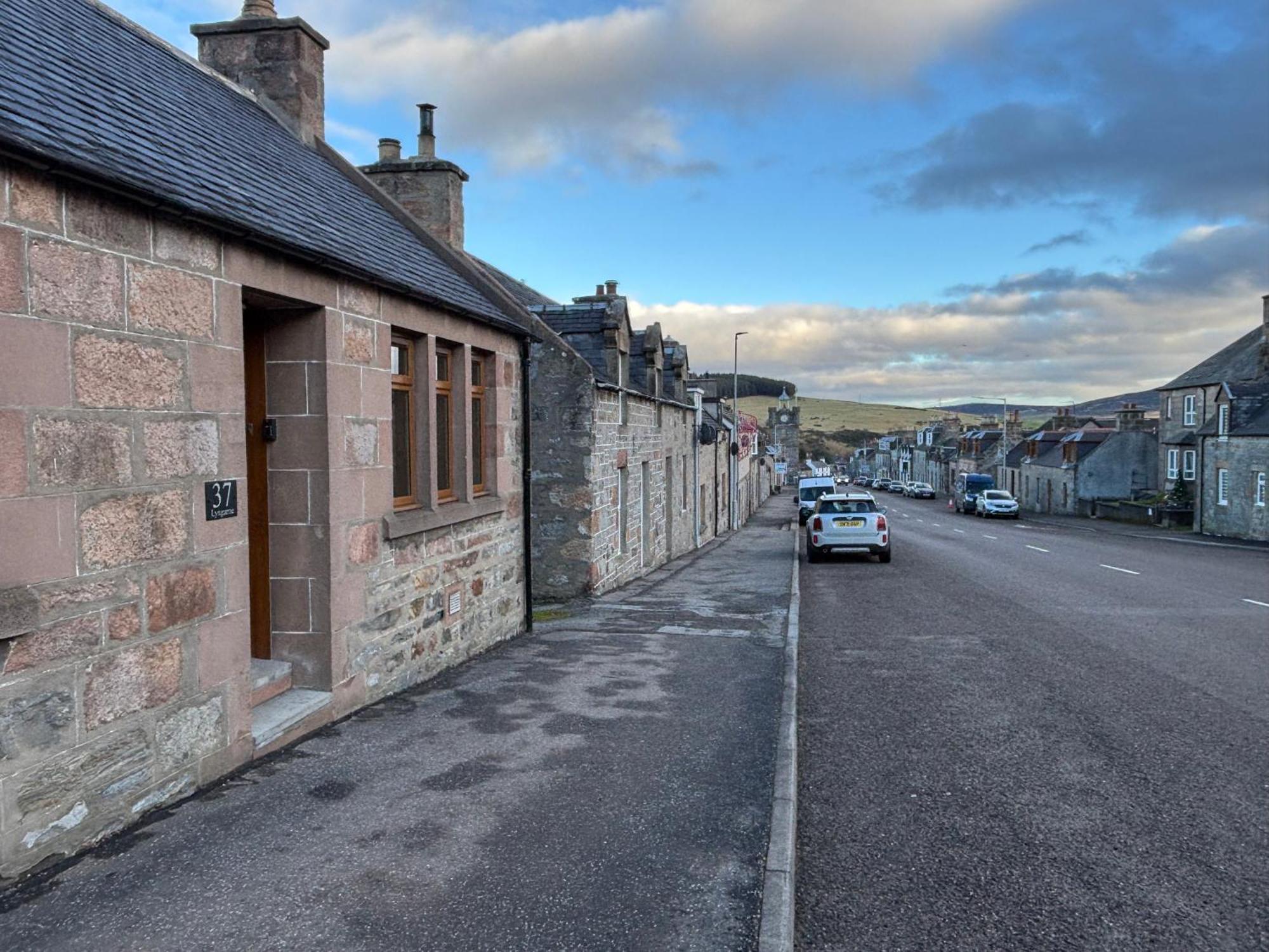 Lyngarrie Villa Dufftown Ngoại thất bức ảnh